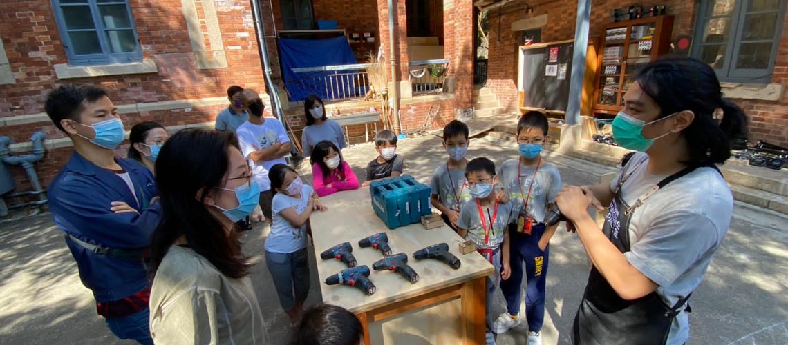 6eb427d8-66d3-4542-9b9f-8cf0d29ac5f3